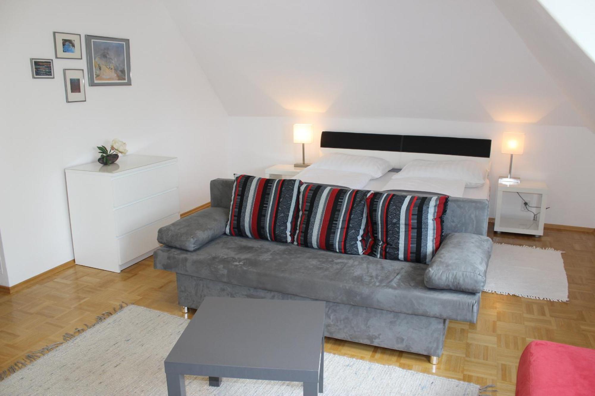Ferienwohnung Und Gaestezimmer Korb Krumpendorf Dış mekan fotoğraf